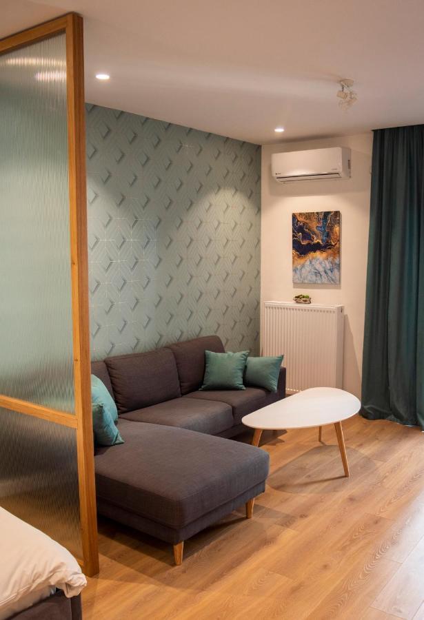 The Caravan Apartments Thessaloniki Exterior photo